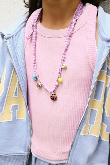 Zara {名称} - {颜色}