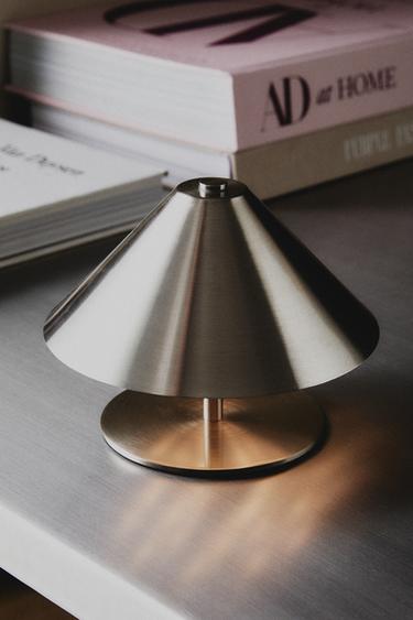 CORDLESS IRON TABLE LAMP - Silver by Zara