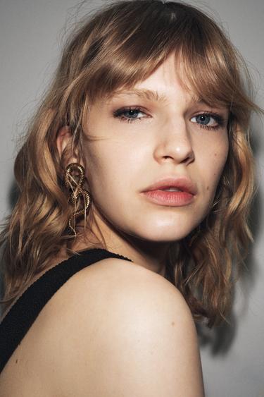 Zara {名称} - {颜色} - 0 图片