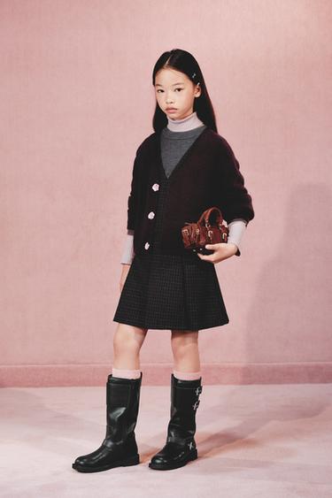 CARDIGAN WITH SATIN FLORAL BUTTONS - Burgundy by Zara