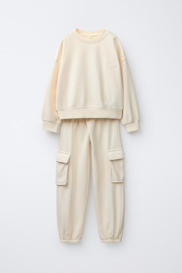 Zara {名称} - {颜色}