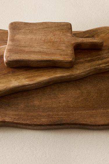 IRREGULAR WOODEN CHOPPING BOARD - Light beige by Zara