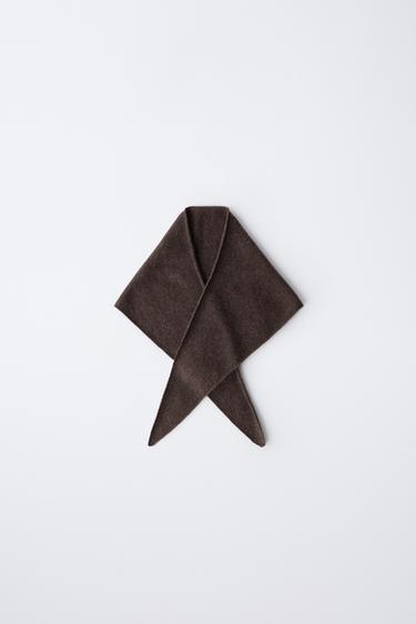 CASHMERE TRIANGULAR SCARF - Brown by Zara