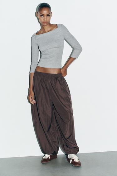 Zara {名称} - {颜色}