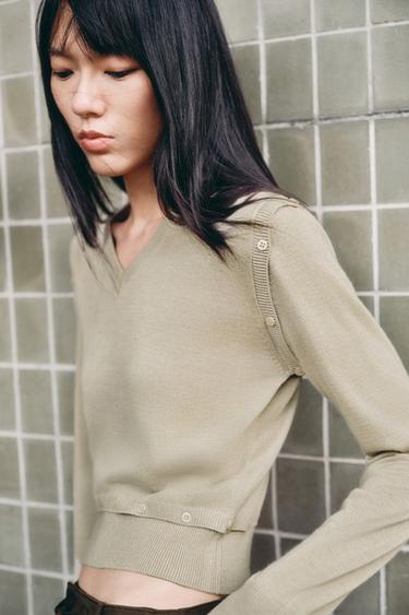 BUTTON DETAIL KNIT SWEATER - Beige by Zara