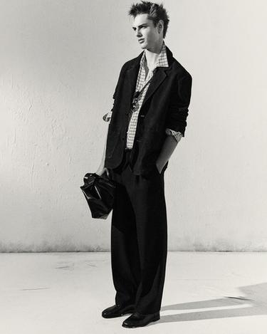 Zara {名称} - {颜色}