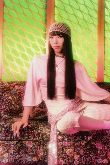 Zara {名称} - {颜色}