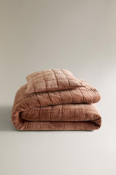 CHECK VELVET QUILT - Pink by Zara