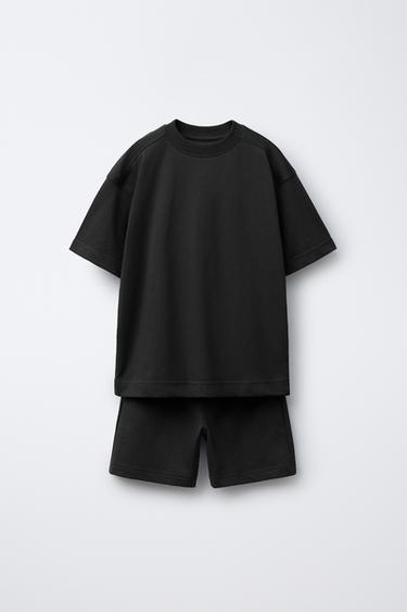 BASIC PLUSH T-SHIRT AND BERMUDA SHORTS SET - Black by Zara