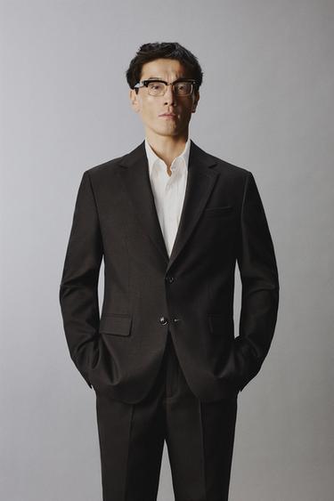 Zara {名称} - {颜色}