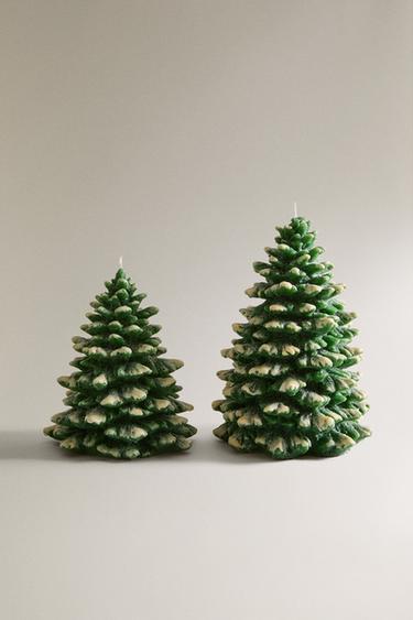 SNOWY CHRISTMAS FIR TREE CANDLE - Green by Zara