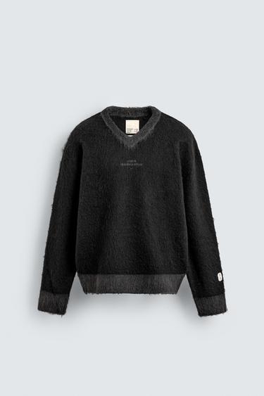 JUMPER WITH CONTRAST TEXTURE X SR_A - Black by Zara