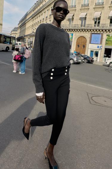 RHINESTONE BUTTON LEGGINGS - Black by Zara