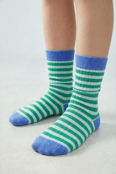 Zara {名称} - {颜色}