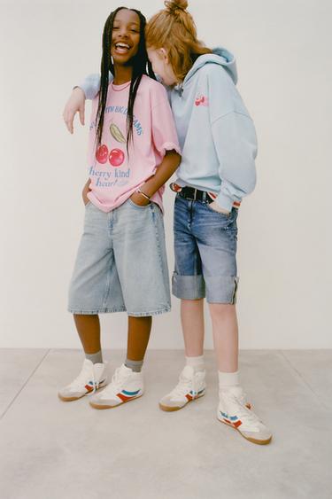 Zara {名称} - {颜色}