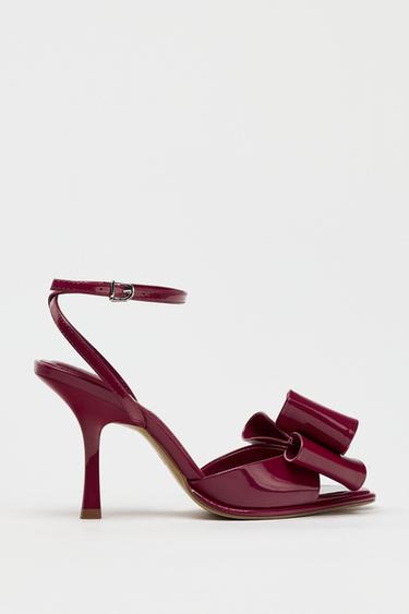 PATENT EFFECT BOW SANDALS - Strawberry Red by Zara