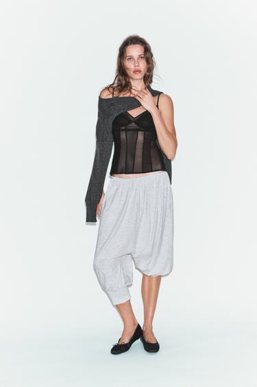 Zara {名称} - {颜色}