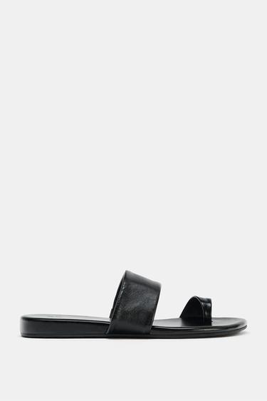 FLAT LEATHER SANDALS - Black by Zara
