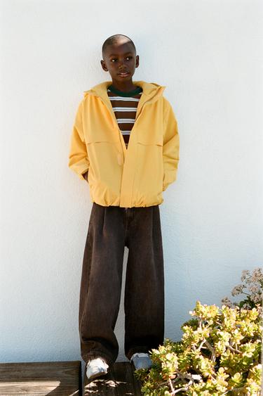 WATER-RESISTANT AND WINDPROOF JACKET - Yellow by Zara