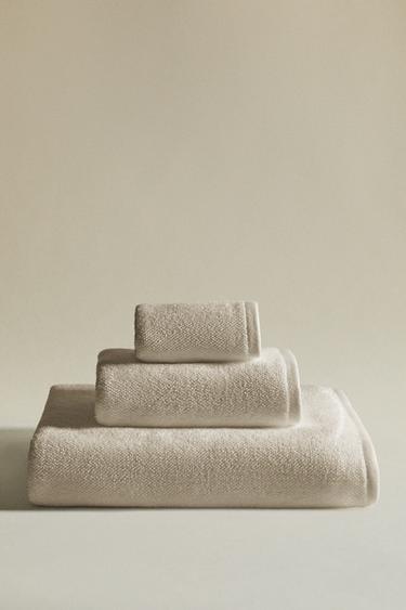 RICE STITCH COTTON BATH TOWEL - Beige by Zara
