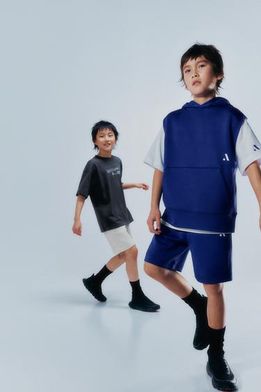 SPORTY LOGO BERMUDA SHORTS - Purple by Zara