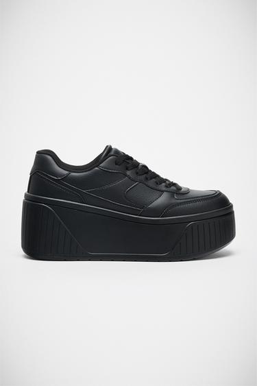 PLATFORM TRAINERS - Black by Zara