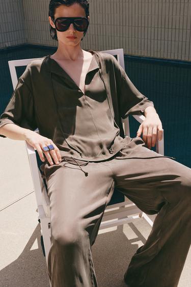 Zara {名称} - {颜色}