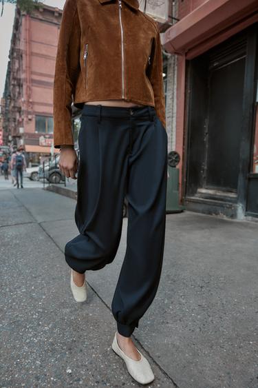 PLEATED TROUSERS WITH BUTTONED HEM - Navy blue by Zara