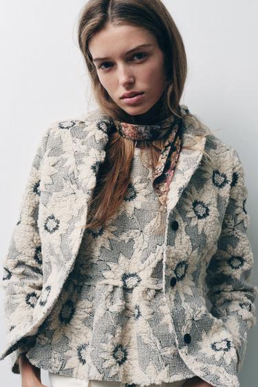 FLORAL TEXTURED BLAZER - Ecru / Black by Zara
