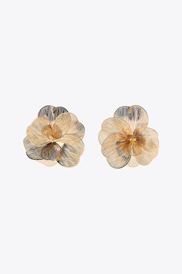 RAISED FLOWER EARRINGS - Golden by Zara - Image 0
