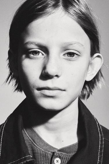 Zara {名称} - {颜色}