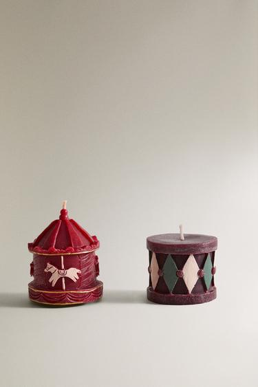 PACK OF GINGERBREAD SCENTED DRUM CANDLES (PACK OF 2) - Red by Zara