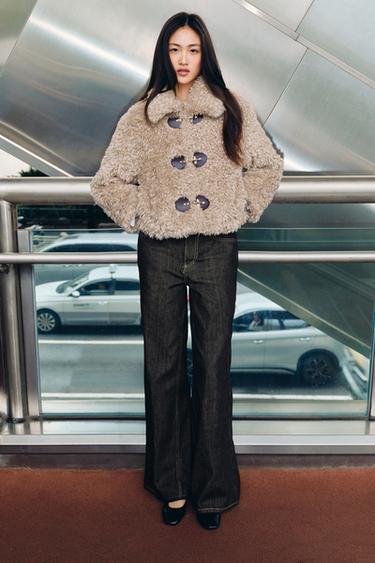 Zara {名称} - {颜色}