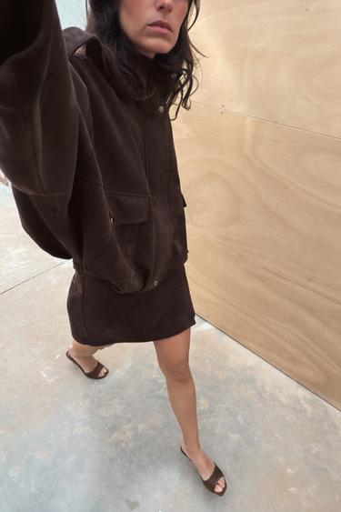 Zara {名称} - {颜色}