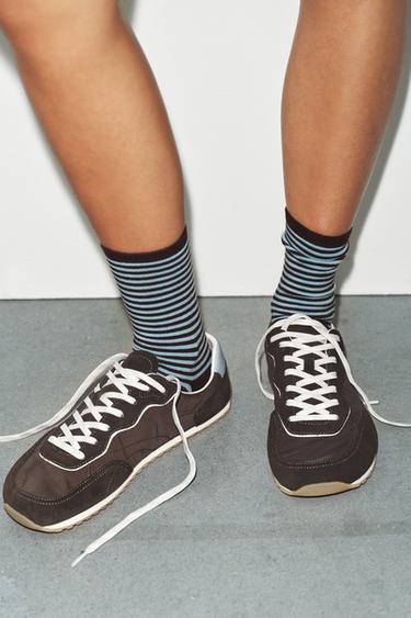 Zara {名称} - {颜色}