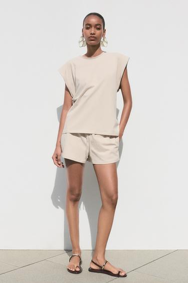 Zara {名称} - {颜色} - 0 图片