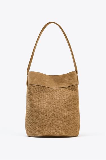 BRAIDED LEATHER MAXI BUCKET BAG - Brown by Zara