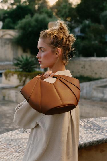 HANDBAG - Dark tan by Zara