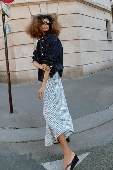 Zara {名称} - {颜色}