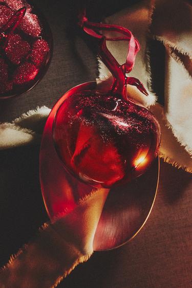 APPLE BUBBLE CHRISTMAS TREE DECORATION - Red by Zara