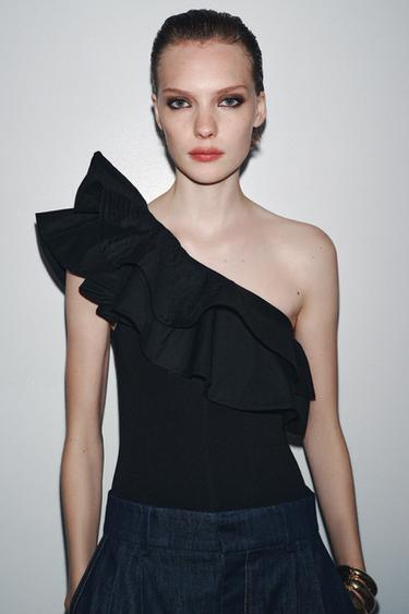 ASYMMETRIC CONTRAST RUFFLE BODYSUIT - Black by Zara