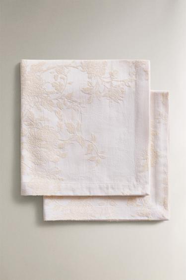 PACK OF COTTON JACQUARD NAPKINS (PACK OF 2) - Beige by Zara