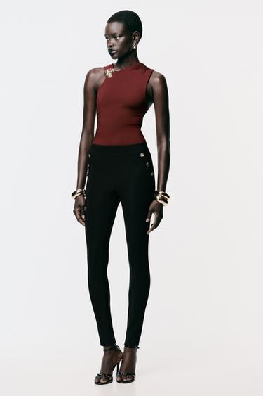 Zara {名称} - {颜色} - 0 图片