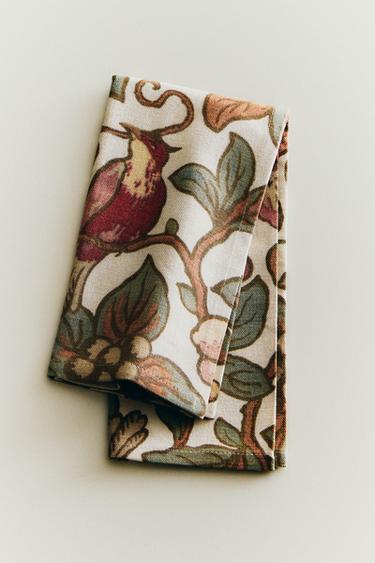 FLORAL AND BIRD NAPKIN SET (PACK OF 2) - Burgundy by Zara