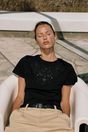 COTTON EMBROIDERED T-SHIRT - Black by Zara