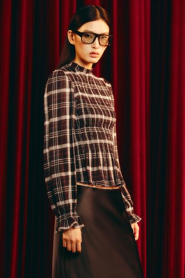 Zara {名称} - {颜色}