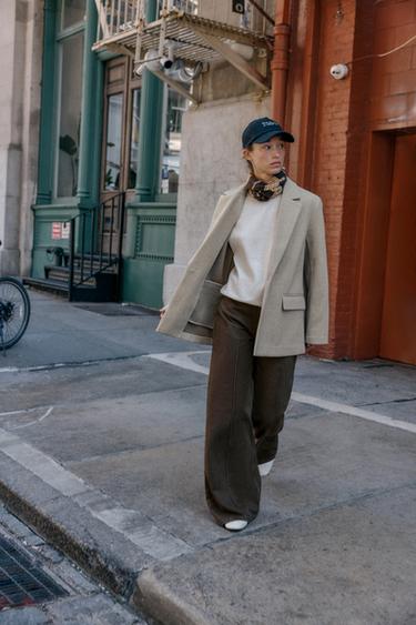 Zara {名称} - {颜色}