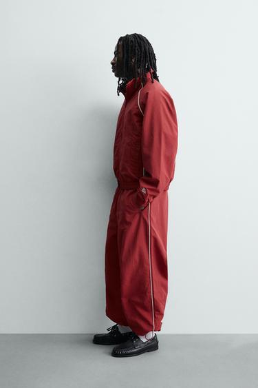 TECHNICAL JOGGERS WITH CONTRAST SIDE TAPING - Red by Zara