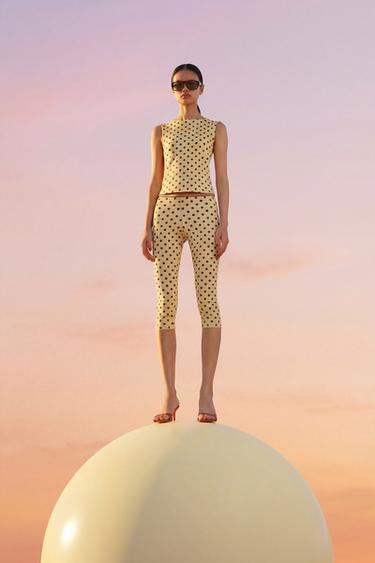 Zara {名称} - {颜色}