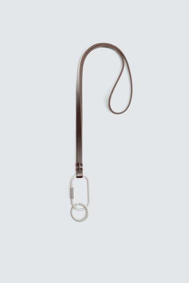 LEATHER PENDANT KEYRING - Brown by Zara